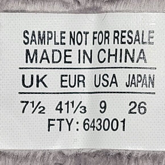 Salomon Men's Thinsulate Waterproof Black Boots 643001 US Size 7.5 SAMPLE - Picture 9 of 9